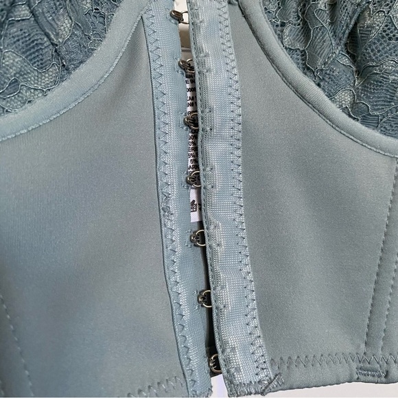 NWT GARAGE Elegant Lace Bralette in Light Blue - Picture 4 of 7